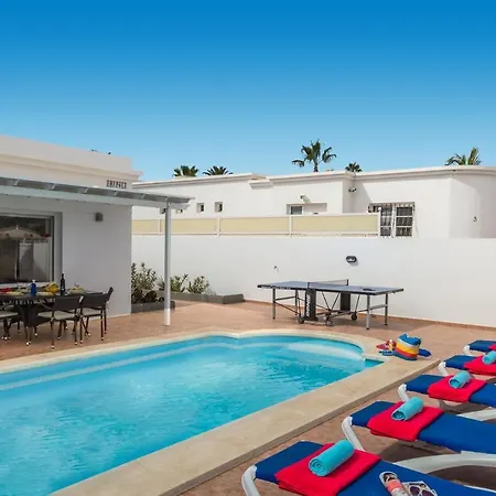 Amapola Mar By Puerto del Carmen (Lanzarote)