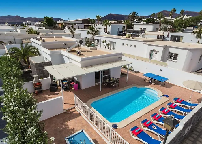 Willa Amapola Mar By *