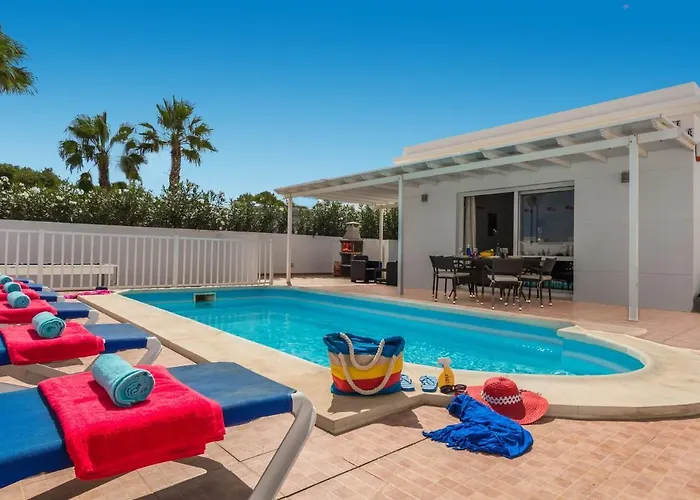 Willa Amapola Mar By *